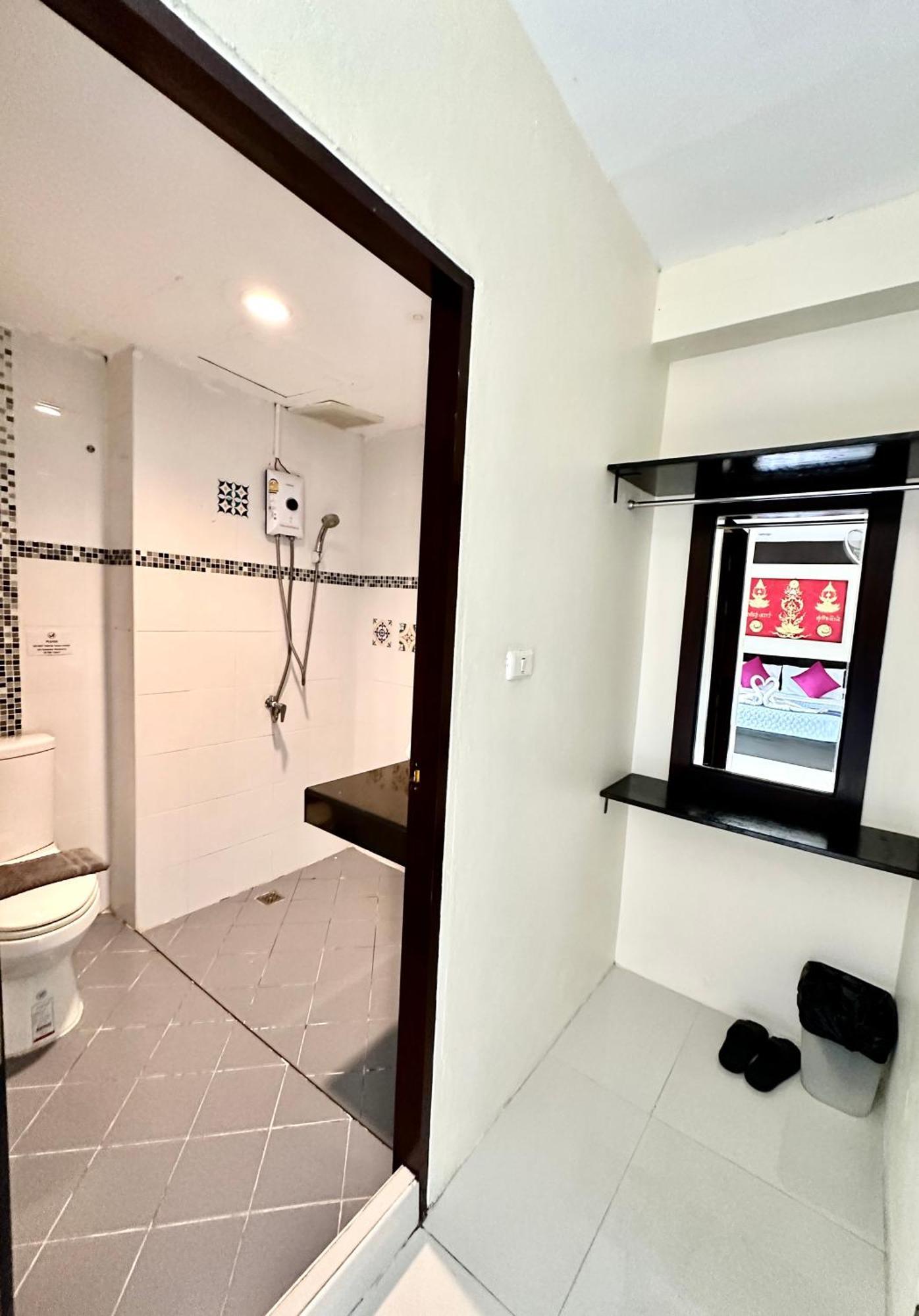 Thai Classic House Patong Luaran gambar