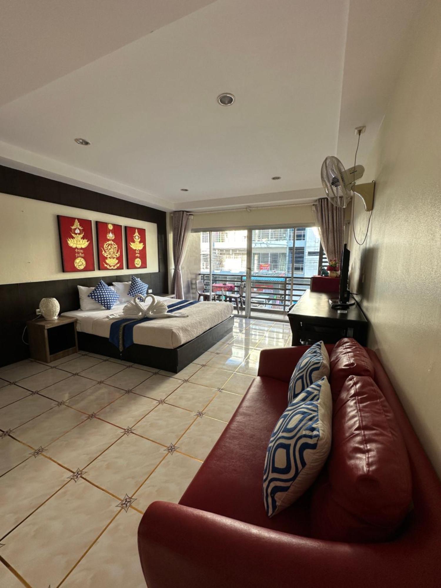 Thai Classic House Patong Luaran gambar
