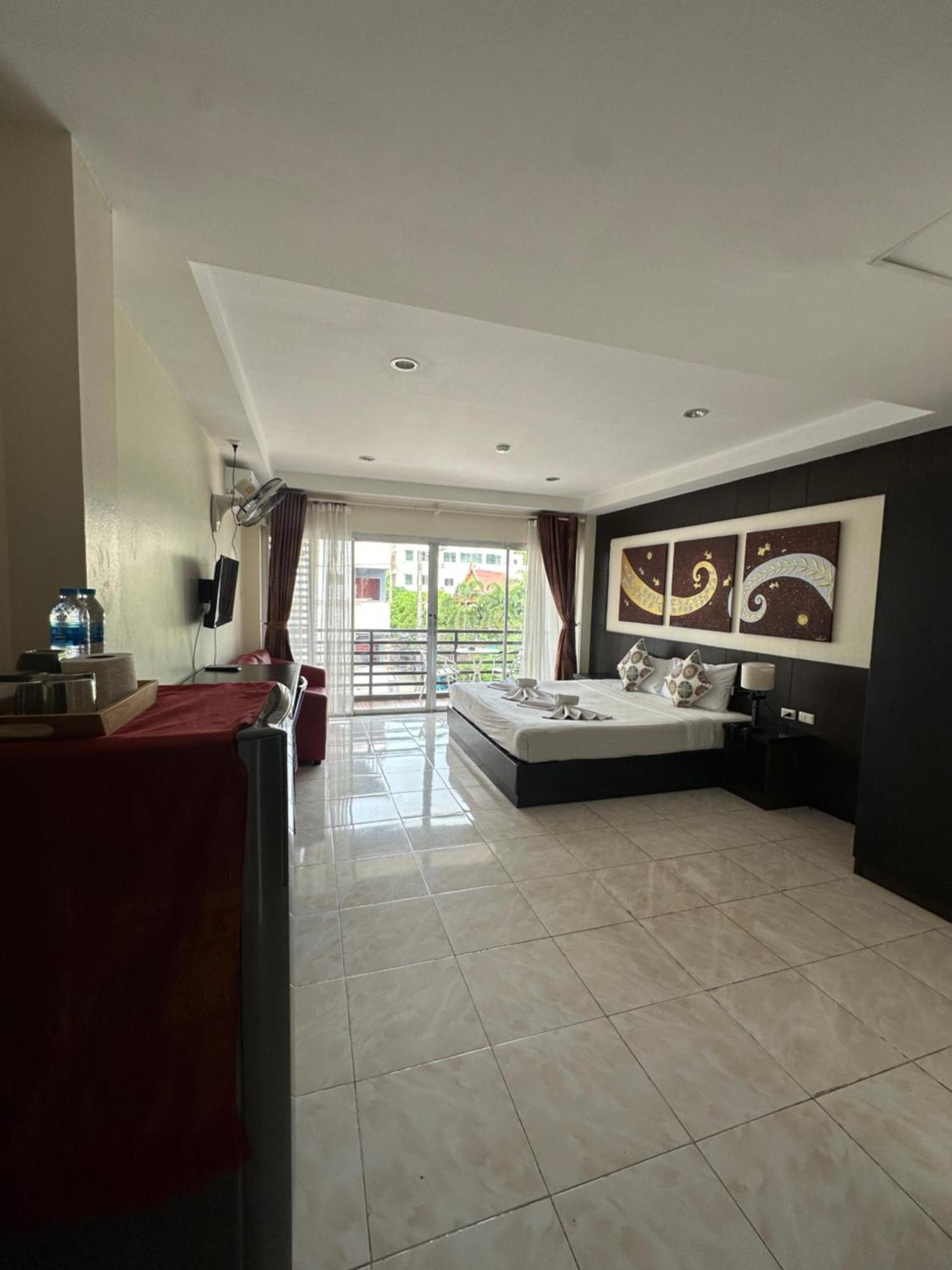 Thai Classic House Patong Luaran gambar
