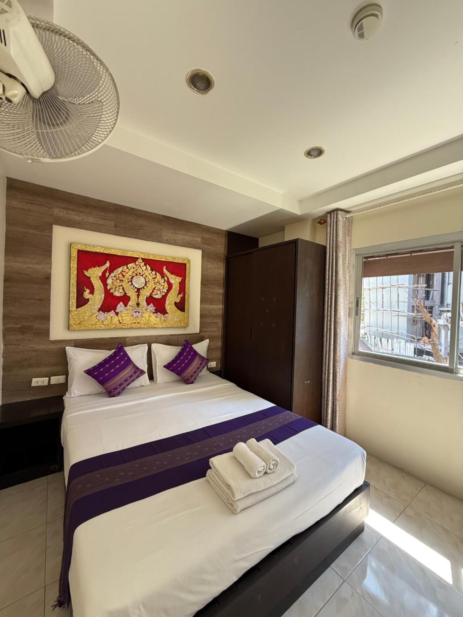 Thai Classic House Patong Luaran gambar