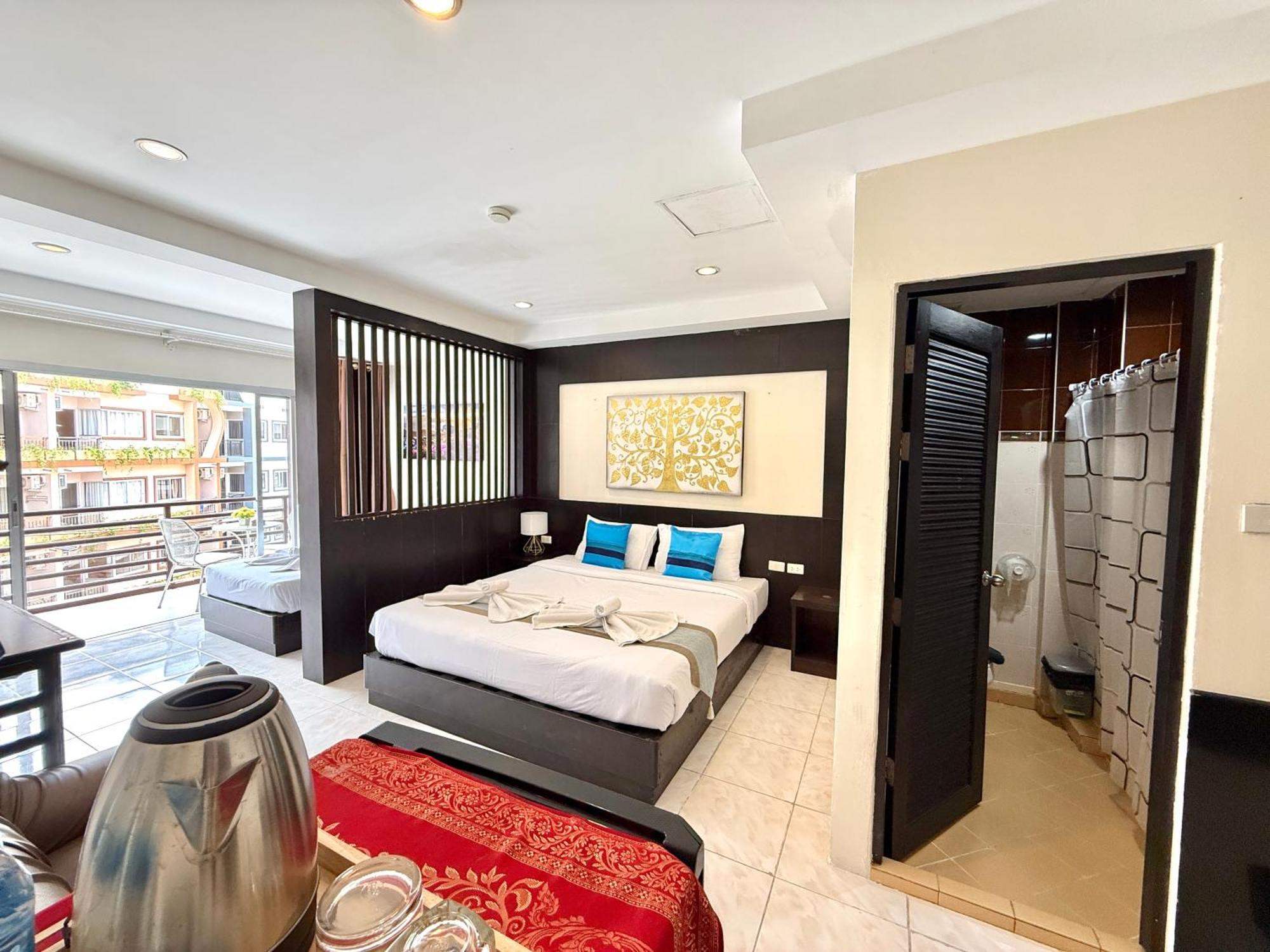 Thai Classic House Patong Luaran gambar